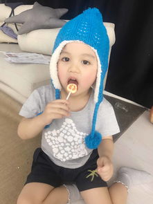  张歆艺儿子写真曝光软萌可爱活力十足
