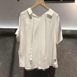  纯色浅黄色涤纶衬衫