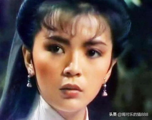  60岁小龙女近况正红时拍3级,和导演分手后出家