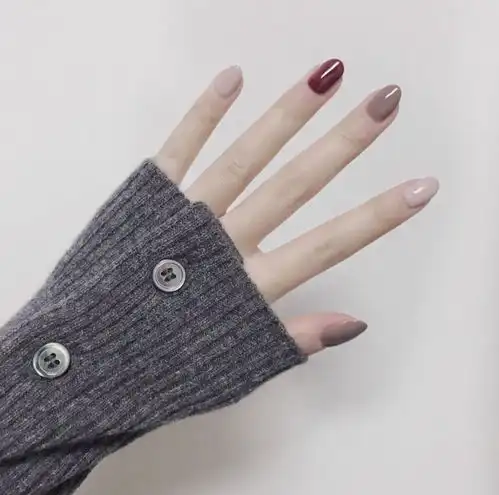  短甲小仙女的红色新年美甲都在这,可盐可甜超有时髦范