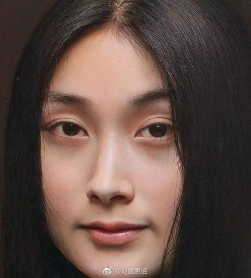  一个央美教授对他说画画先别急着挣钱,在家憋三年,你一定能成功,结果他真的成功了