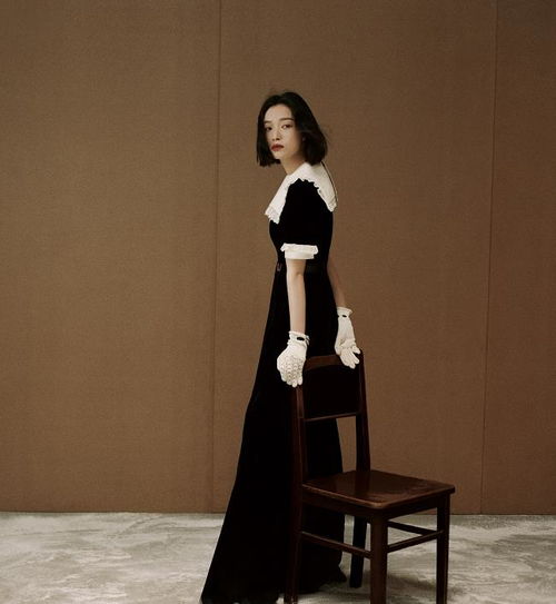  倪妮不愧是气质女王,酷帅西服vs盐系长裙,演绎复古女超养眼