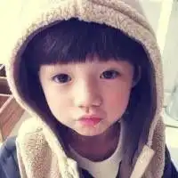  这网络红人叫什么名字