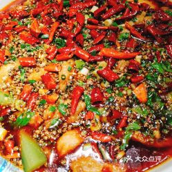  神寿鱼全鱼宴巴滨路店的香辣水煮鱼排好不好吃用户评价口味怎么样重庆美食香辣水煮鱼排实拍图片大众点评