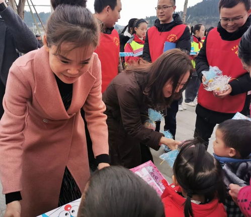  青你回家等你团聚农民工回引主题活动