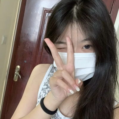  普通真人女生头像,简约而不失时尚