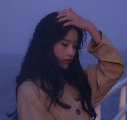悲伤女生头像