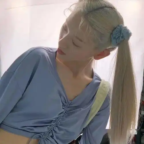 女生头像禁欲系系小众男