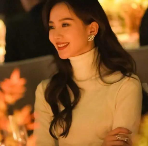  那些堪称拥有小说脸的女明星盘点,最后一个姐姐a到我了