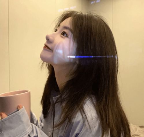  我也期盼过你的消息只是你未曾给过任何回应