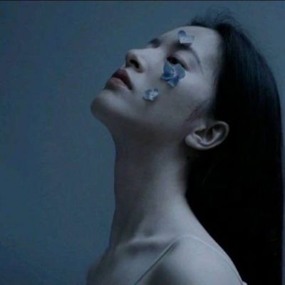  苏瓷唯美意境女头文艺成熟蓝女生头像我要个性网