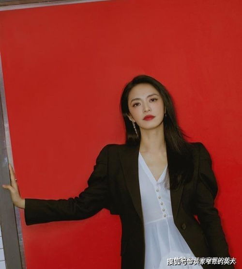  四十一岁的姚晨穿衣还是这么显身材,你跟着学一样瘦秘密就这些