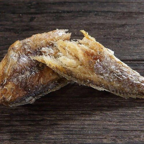  咸香酥脆,酥到骨头都是香的来自黄鱼第一村的小黄鱼酥一口气吃三袋都不腻