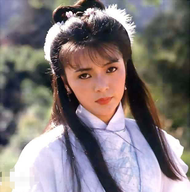 周润发昔日恋人被誉为最美小龙女的陈玉莲60岁颜值依旧在线