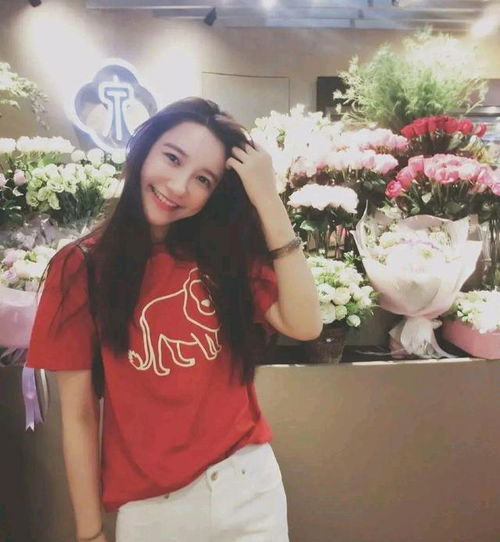  16岁就会赚钱了,张大奕发文分享自己摆摊经历,卖一整晚赚二百元