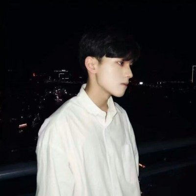  白色系文艺小清新
