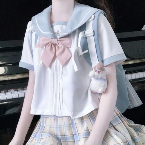  温柔女头日日都是小人间
