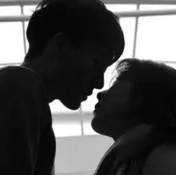 情侣头像黑色系一男一女