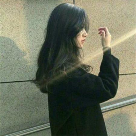  好看冷酷女生头像,女生头像霸气超拽好看真人