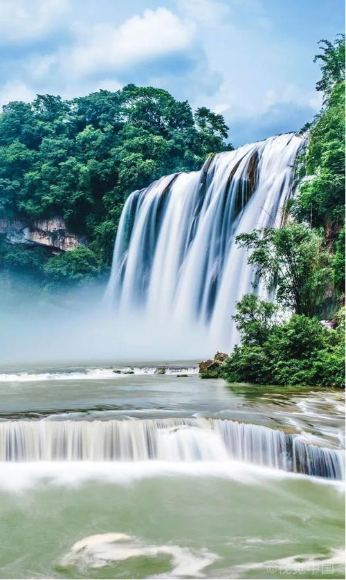 高山流水的头像风景画瀑