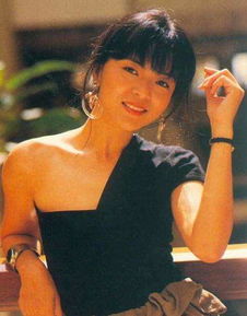  演小龙女受金庸认可,与周润发分手,拒绝刘德华,至今单身无人追