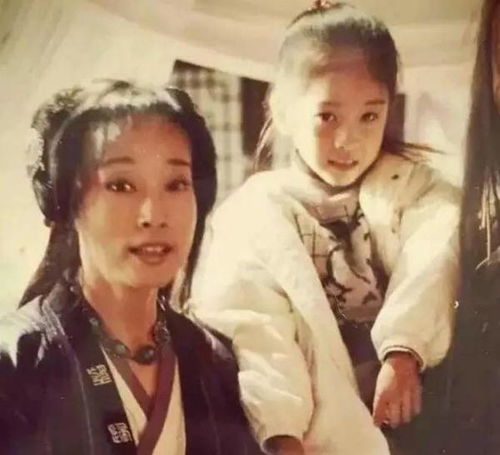  女大18变,张雪迎近期微博曝变得圆润,网友圆润了依旧爱你