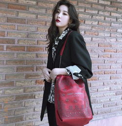  李宣美直播流泪后首次晒照笑容甜美心情明朗