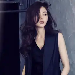 张天爱晒沙滩游拍照,沙滩上的她又飒又a,网友这谁扛得住 张天爱晒沙滩游拍照,沙滩上的她又飒又a,网友这谁扛得住