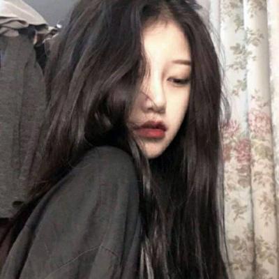  伤感美女头像微信图片,在艰苦的遭遇里百折不挠