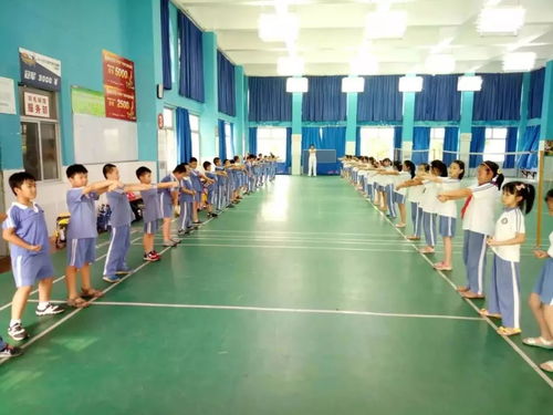  学设计最吃香的十大行业毕业生应聘服装设计师8个技巧