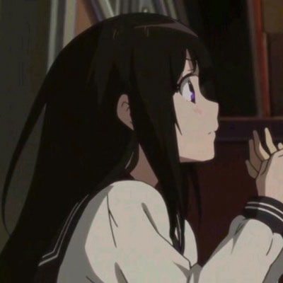  黑暗冷酷动漫情侣头像一左一右扎女孩的小辫子