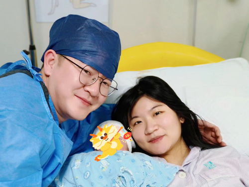  迎新小龙人小龙女驾到中国人喜爱的生肖龙年,孕妇建卡数确实增加了