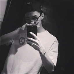  exo吴世勋sehun0412生日快乐祝我们帅气的奶草莓x的美拍