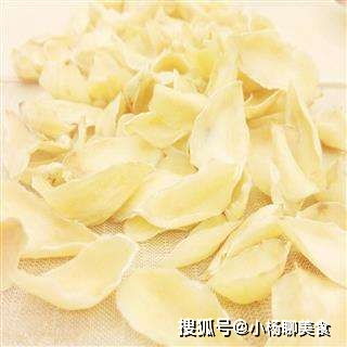  莲子和此物一起,隔三差五吃一次,安神助眠精神好,早知早受益