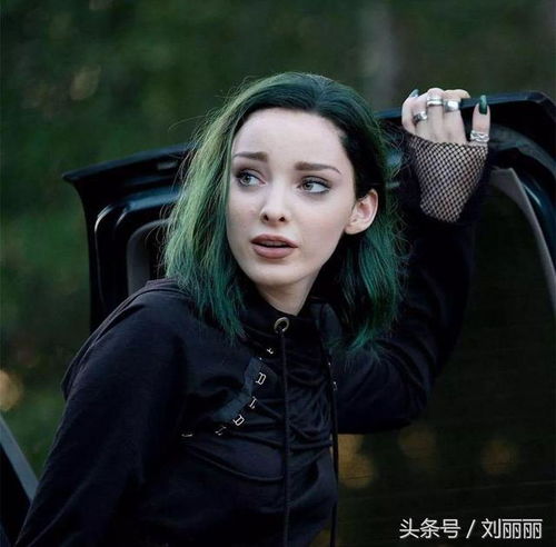  今夏最火发色推荐北极星小姐姐发色