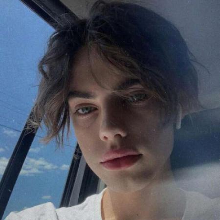  真人时尚欧美酷冷帅气男生头像,气质欧美男头真人又高冷