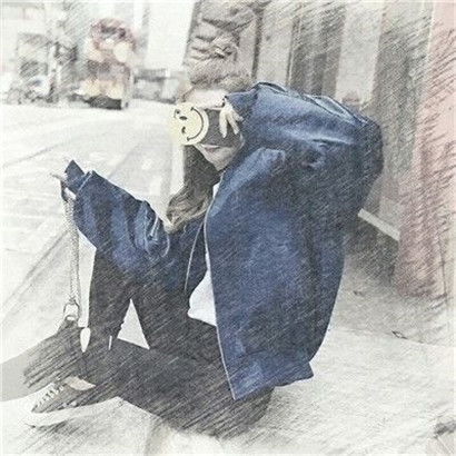  女生小清新手绘头像,安静甜美的女生写真