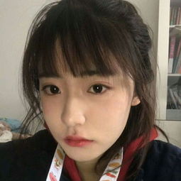  网红脸图片大全霸气长发个性女生头像