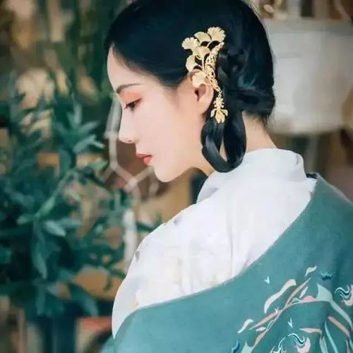  美女古风头像