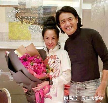  9对丁克的香港明星,各有各的心酸,两位背叛原配偷偷生子