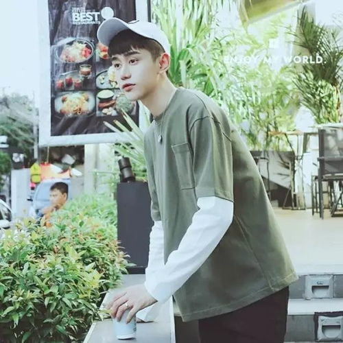  这个大概是男生喜欢一个女生全部的感觉了