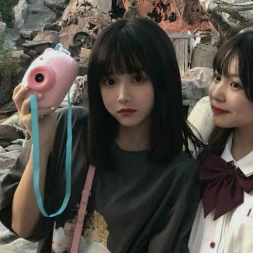  女生头像四人闺蜜头像真人动漫