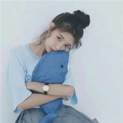蓝色系女生头像可爱头像