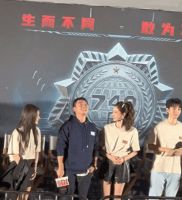  滚动