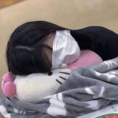 远看衣品近看颜值久看人品在女生头像我要个性网 远看衣品近看颜值久看人品在女生头像我要个性网