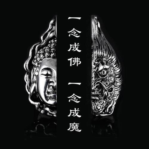  跨境电商首饰批发半佛魔一念之间吊坠个性复古善恶钛钢男士项链