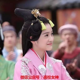  张雪迎高中毕业照曝光,中戏北电这些名校向她招手