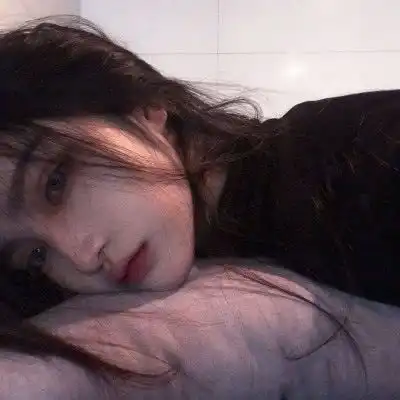 丧到骨子里的qq空间短句不是我喜欢笑,而是生活它需要 丧到骨子里的qq空间短句不是我喜欢笑,而是生活它需要