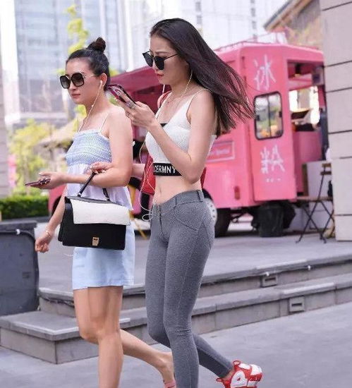 瑜伽裤头像低腰