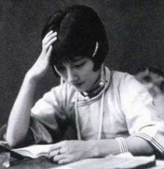  徐母临终前,徐父6个字让父子反目成仇,陆小曼也再未进得徐家门